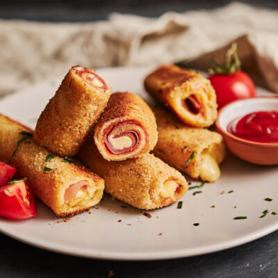 Roll di formaggio e prosciutto cotto