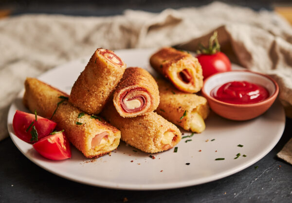 Roll di formaggio e prosciutto cotto